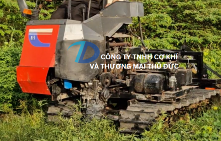 Máy cày bánh xích
