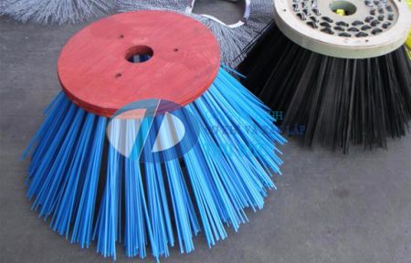 Phụ tùng xe quét rác