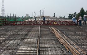 Bridge deck Finisher